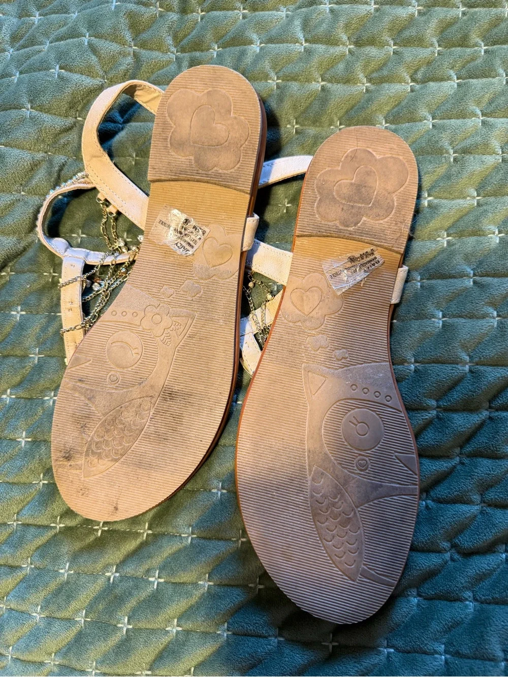Women’s Beaded T-Strap Sandals – Ivory